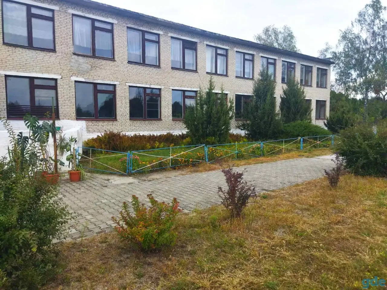 Безвозмездно с условиями Школа в д. Леликово Кобринский район, фотография 4