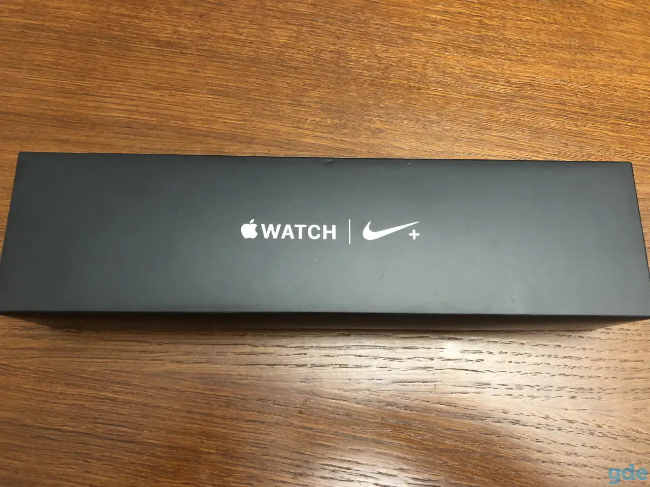 Apple Watch Nike+ Series 4 (MU7H2RU/A), 44 мм, корпус из алюминия серебристого цвета, фотография 7