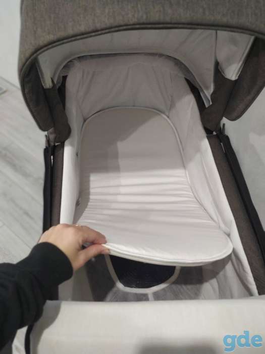 Коляска Adamex Amelia 2 в 1 в идеальном состоянии, фотография 5