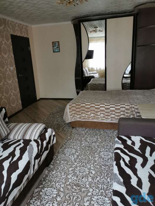 сдам   квартиру на сутки в южном, коммунистическая 4-42, фотография 2
