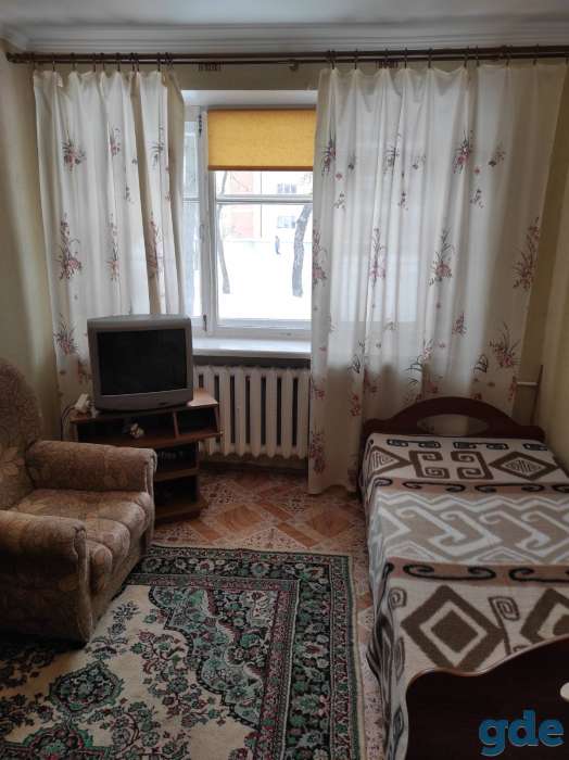 продаю двухкомнатную квартиру пл.42,7 кв.м, с обстановкой, 1-й этаж, ул. Лермонтова 16, фотография 3