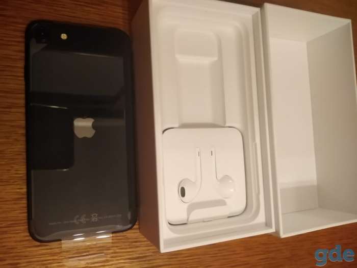 Продам Apple iPhone SE, фотография 3