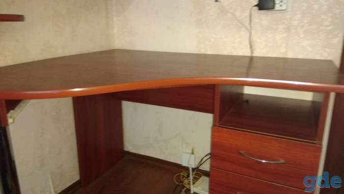 Продам стол письменный компьюторный, фотография 2
