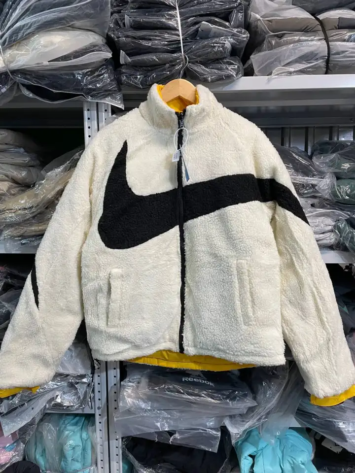 Двухсторонняя куртка Nike, фотография 2