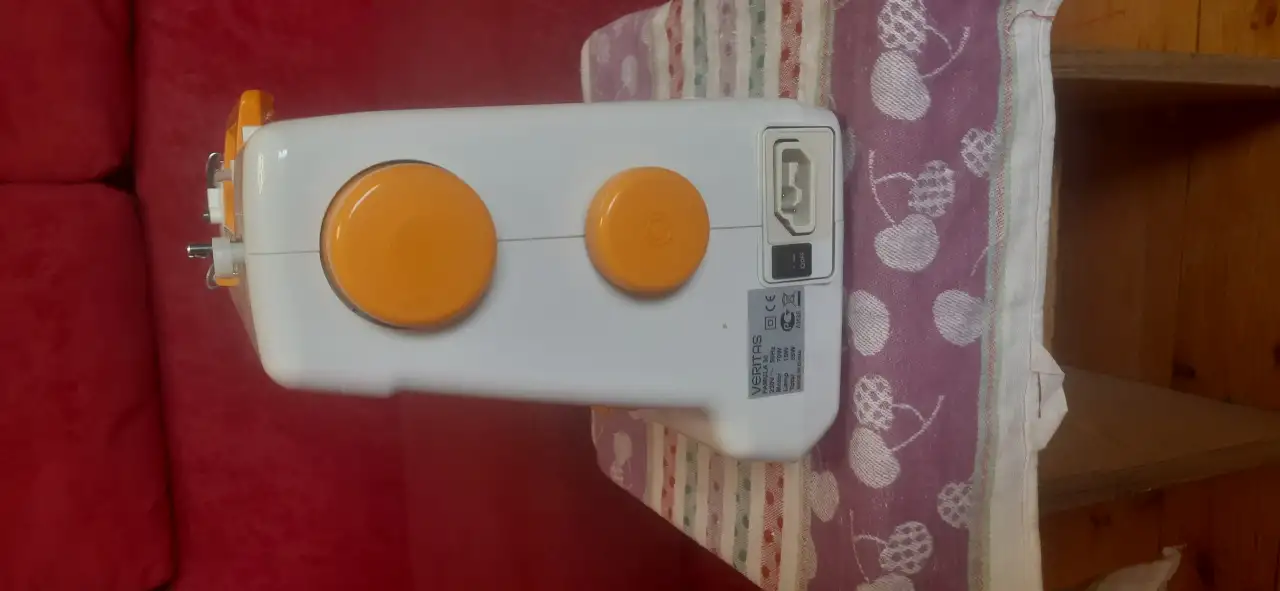 Продам швейную машинку, фотография 3