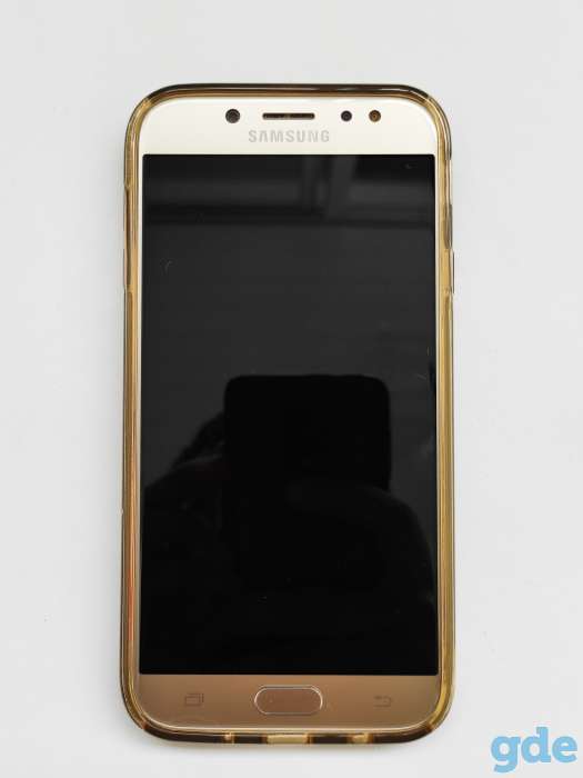 Samsung Galaxy J7 (2017) Dual SIM (золотой) 16ГБ, фотография 4