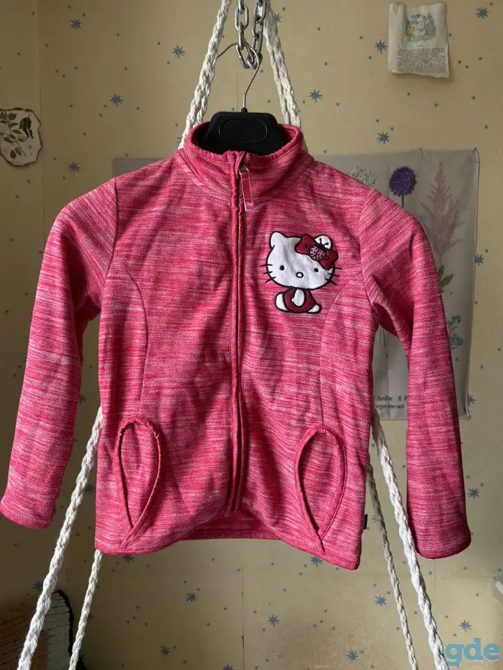 Кофта на девочку Hello Kitty, фотография 1