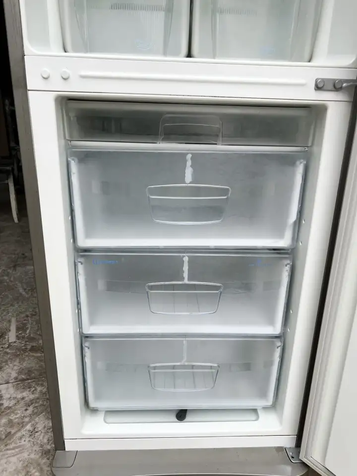 Холодильник Indesit 200 см. Доставка, фотография 6