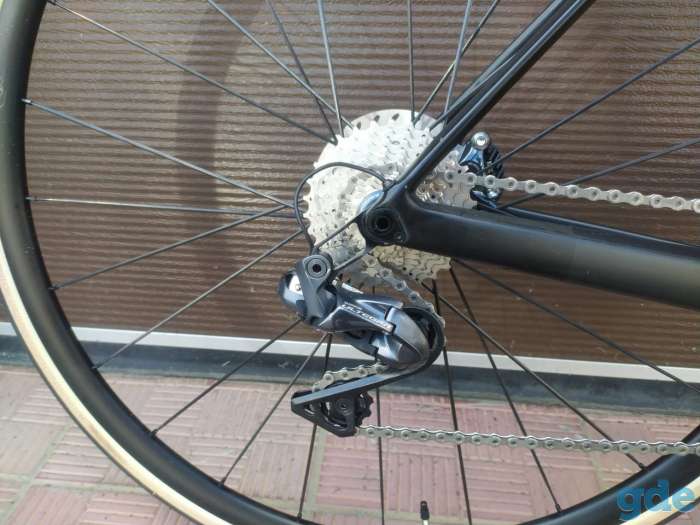 Продам велосипед BMC TEAMMACHINE SLR02 DISC TWO NEW 2020Г новый. Модель 2020г. Комплектация Ultegra Di 2 R-8050, фотография 2