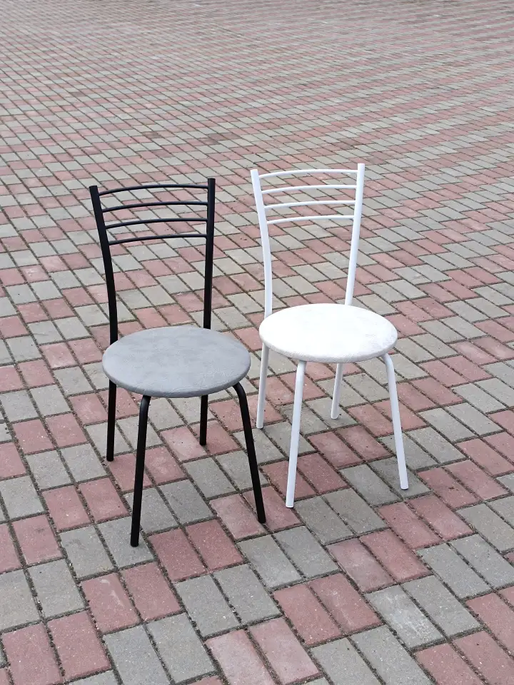 Стулья металлические новые, фотография 2