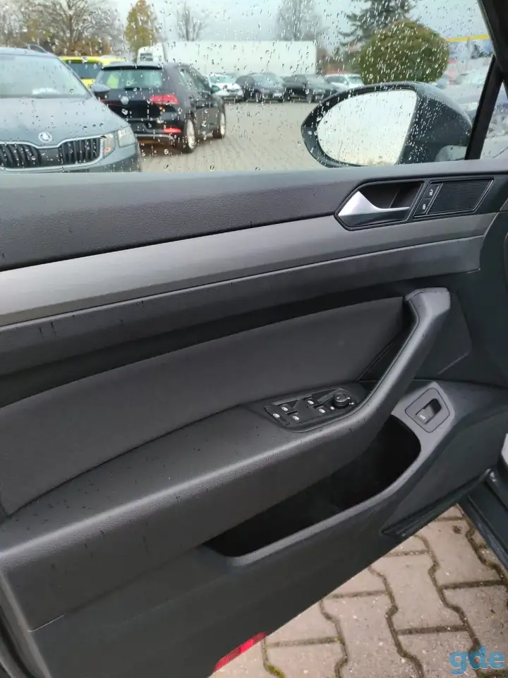Продаю Volkswagen Passat, фотография 9