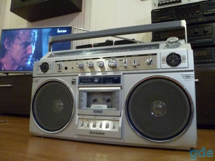 Магнитола Sanyo, фотография 3