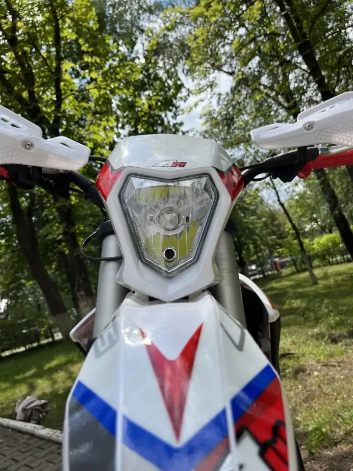 Питбайк Apollo RFN 140E, фотография 15