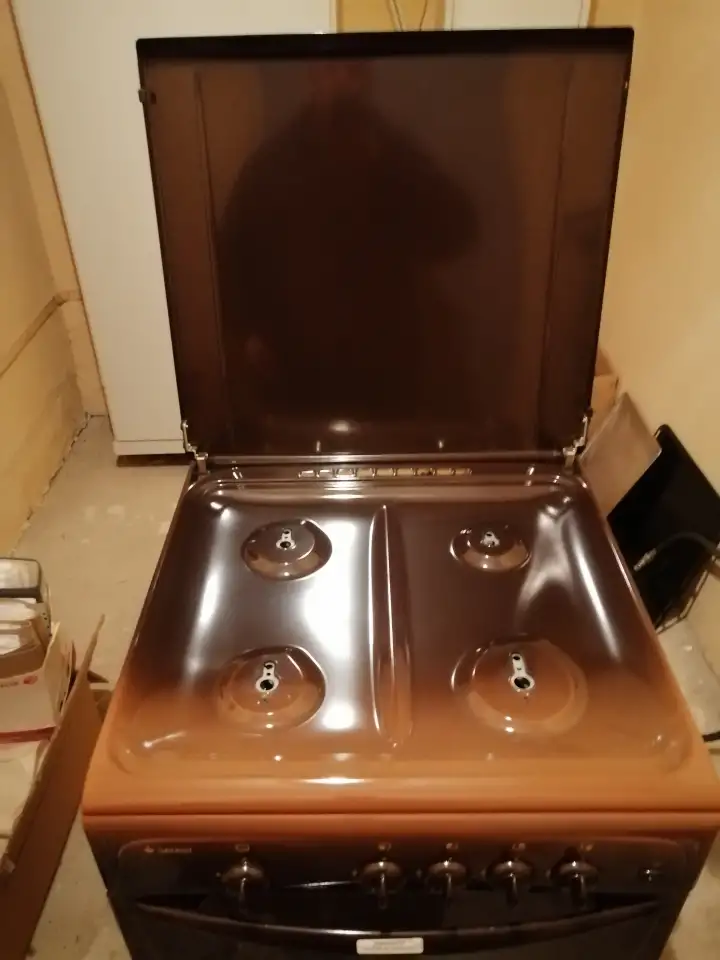 продам газовую плиту, фотография 2