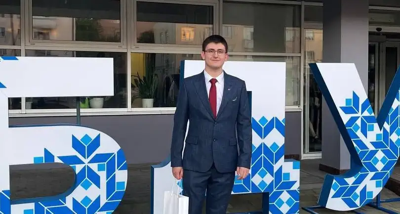 Репетитор по физике и математике, фотография 1