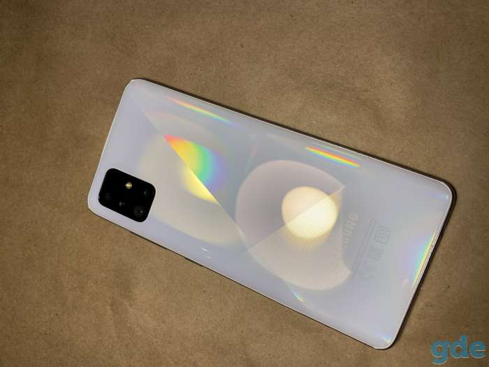Телефон Самсунг Galaxy A51, фотография 2