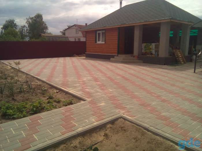 Укладка тротуарной плитки, установка бордюров, фотография 3