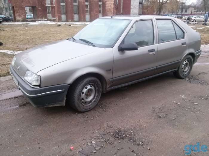 Продаю авто Renault, фотография 1