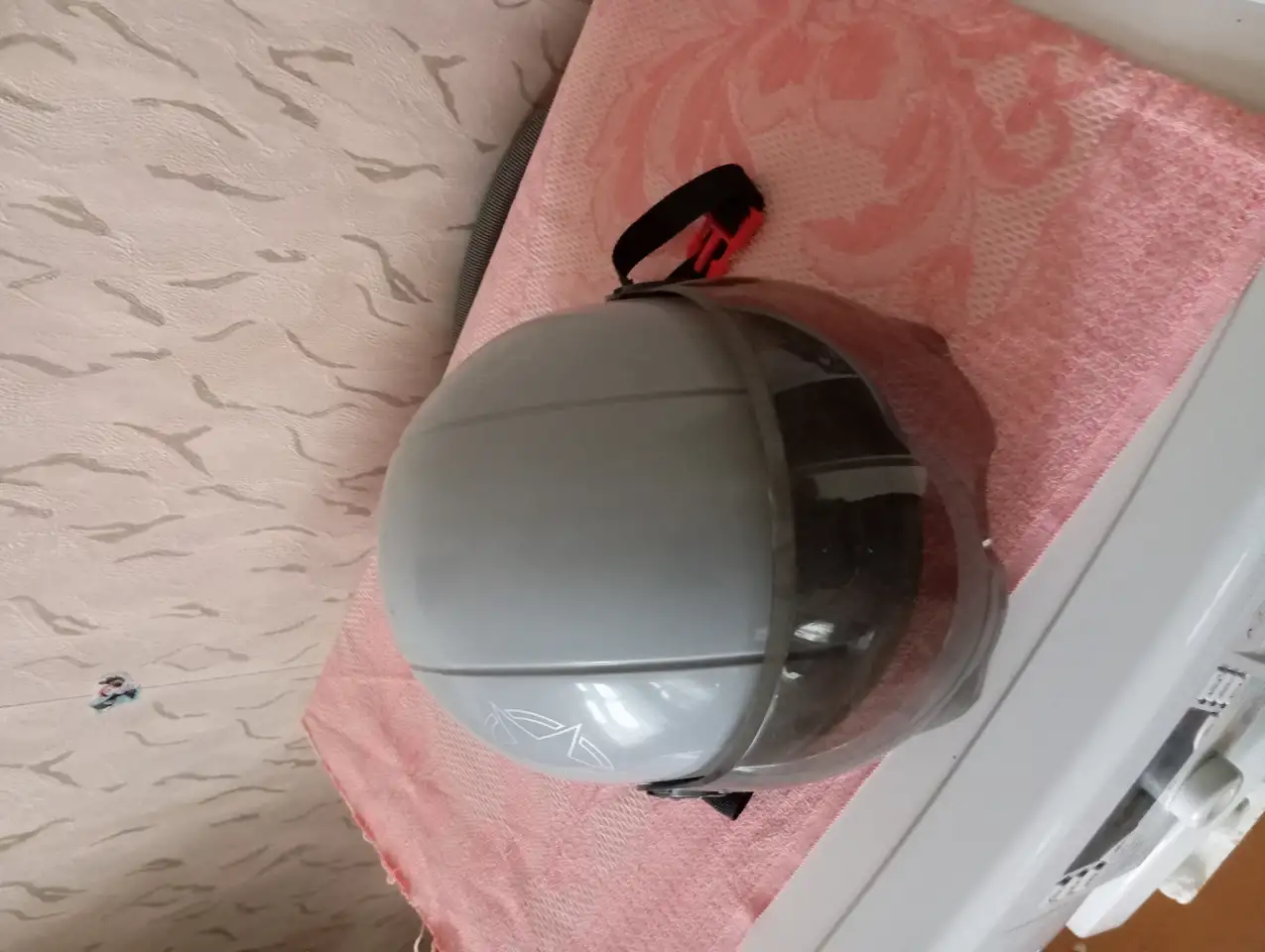 Продаю новый шлем, фотография 1
