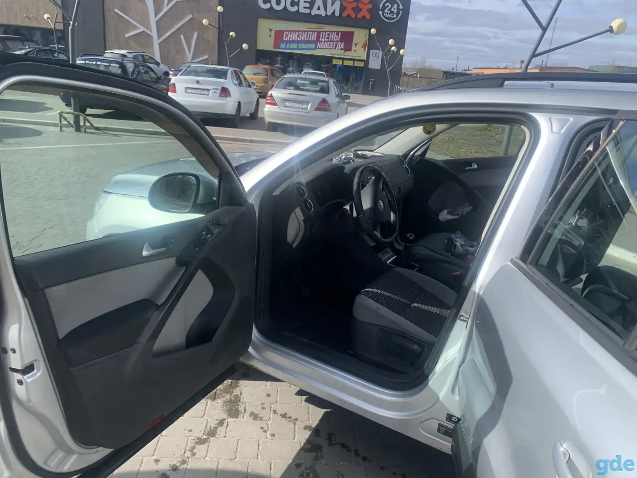 Продам автомобиль Volkswagen Tiguan, фотография 5