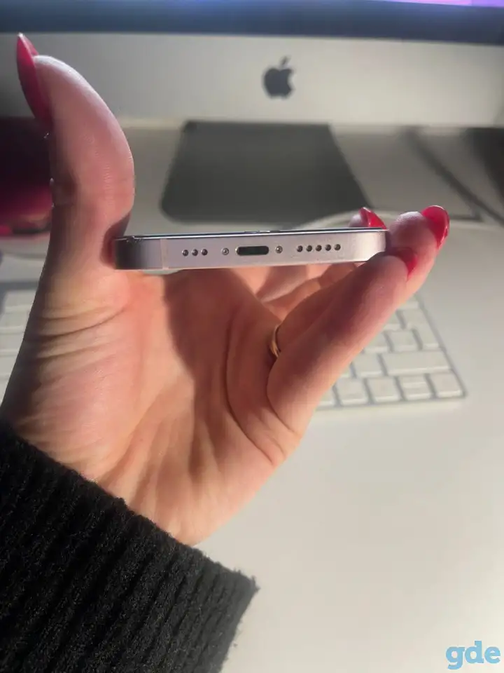 Продам iPhone 13 256g розовый аккамулятор 92% состояние отличное, фотография 4