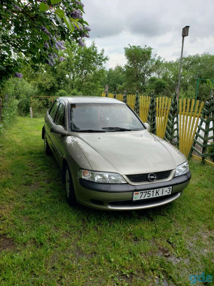 Автомобиль Opel Vectra, фотография 4