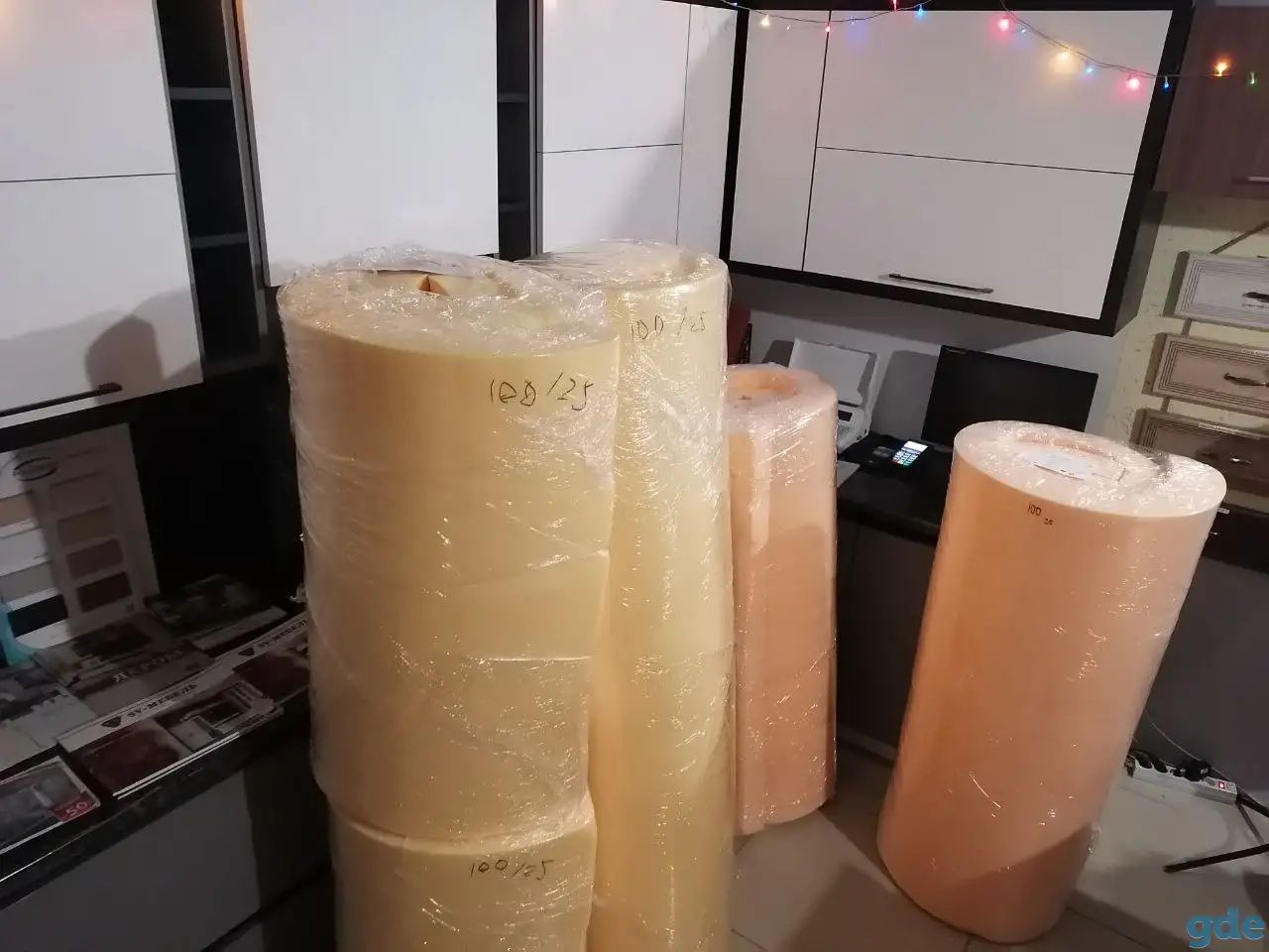 Продаём поролон, клей и мебельные ткани., фотография 4