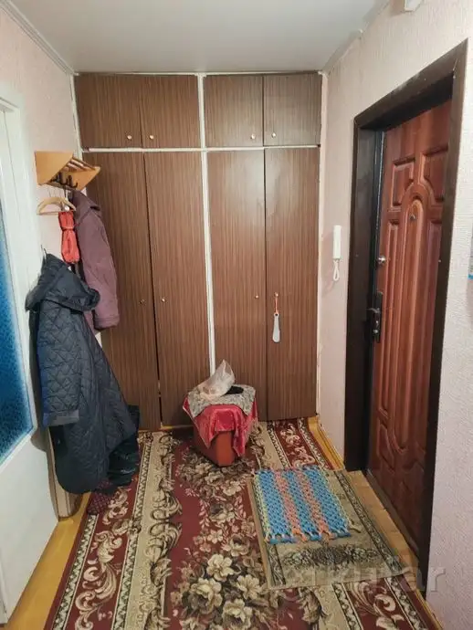 Продажа квартиры, ул Тополёвая 27/1, фотография 2