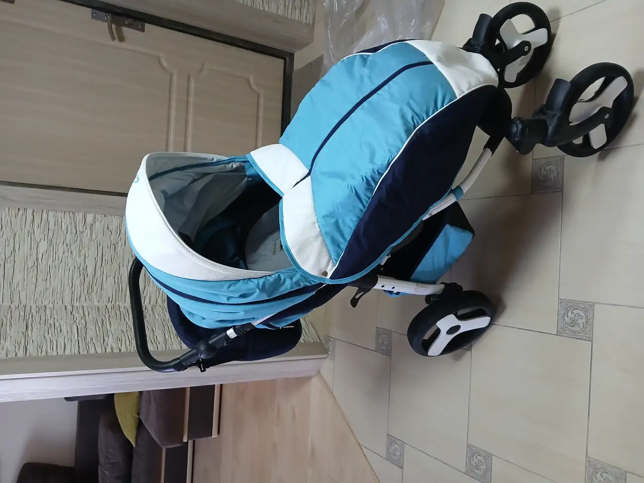 Коляска Camarelo Elf бу 1 год, фотография 2