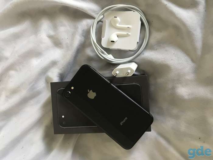 iPhone 8 64, фотография 2