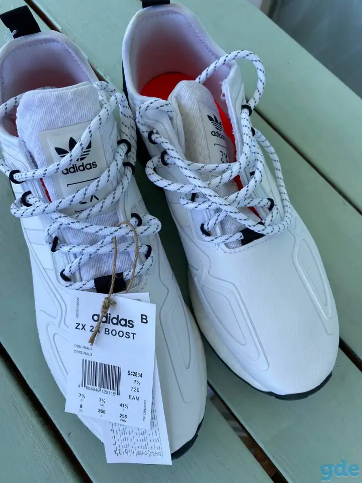 Кроссовки Adidas, фотография 3