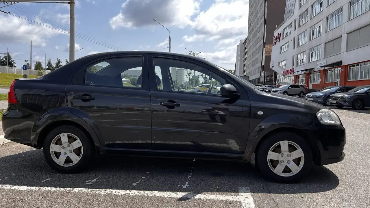Продам в добрые  руки Chevrolet Aveo, фотография 5