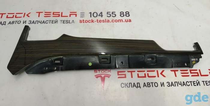 Зап. части для авто Tesla. Декоративная накладка центральной панели пассажирская OBECHE GLOSS HZ MATA Tesla model S, mod, фотография 1