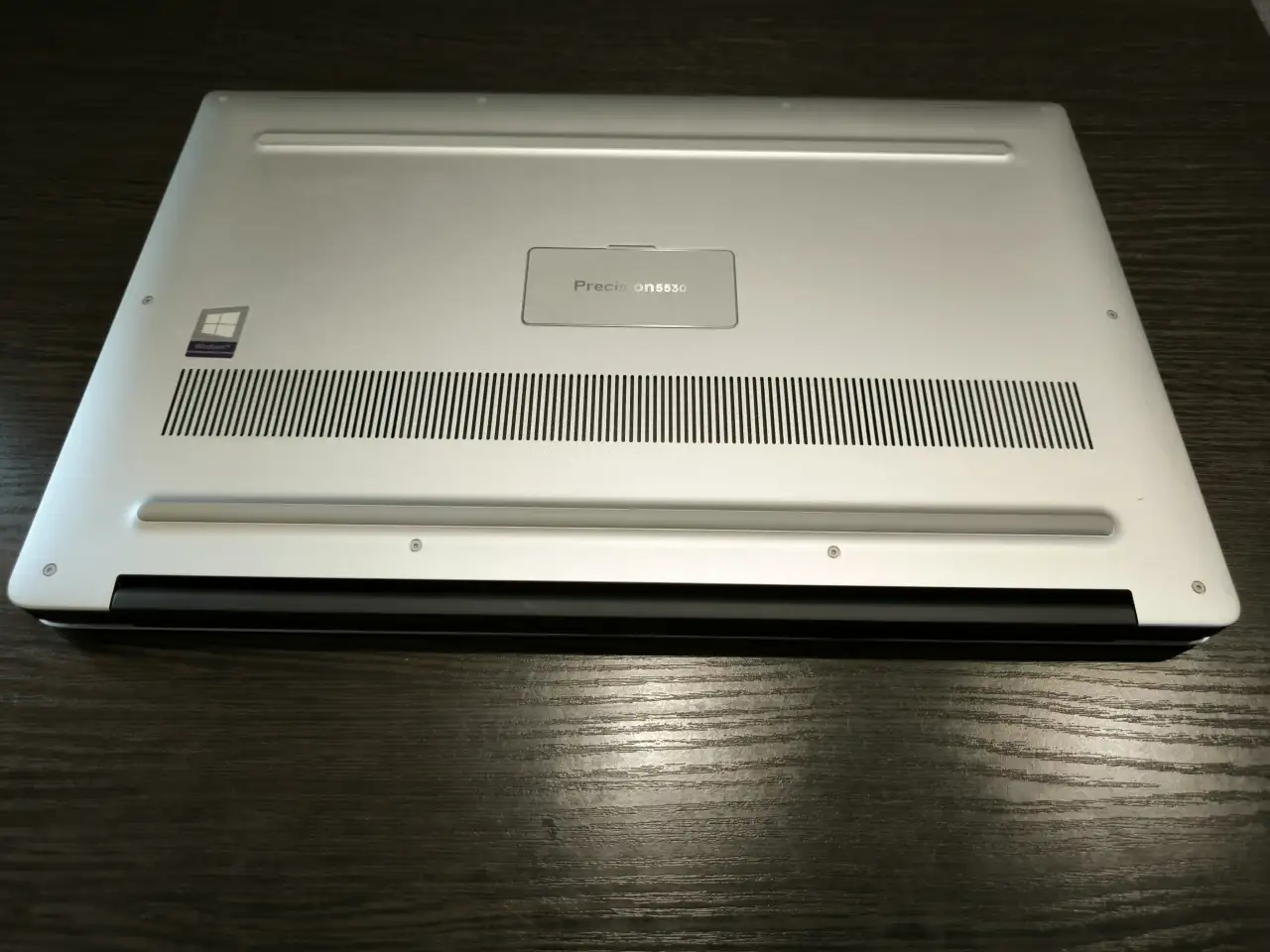 Ноутбук Dell 5530, фотография 5