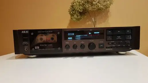 Кассетная дека Akai gx-93, фотография 1
