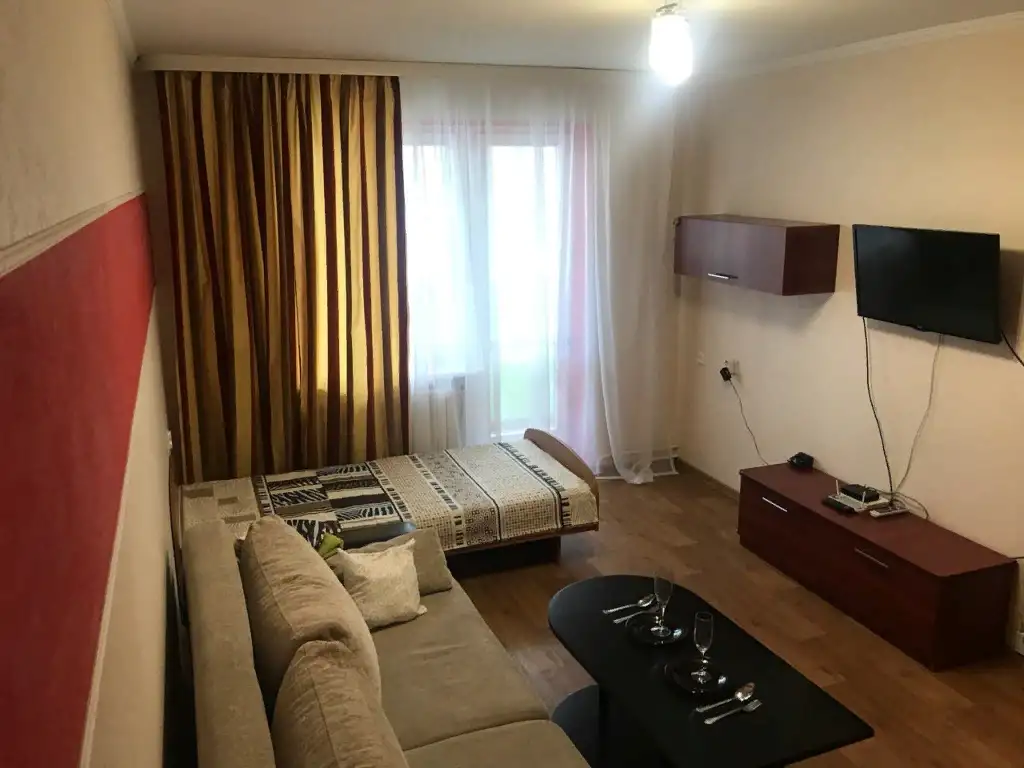 Квартиры на сутки по доступным ценам каждому, ул.18й Микрорайон, д.31, фотография 3