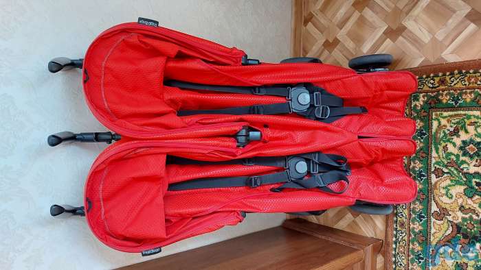 Коляска-трость для двойни Peg-Perego Pliko Mini Twin (Италия), фотография 8
