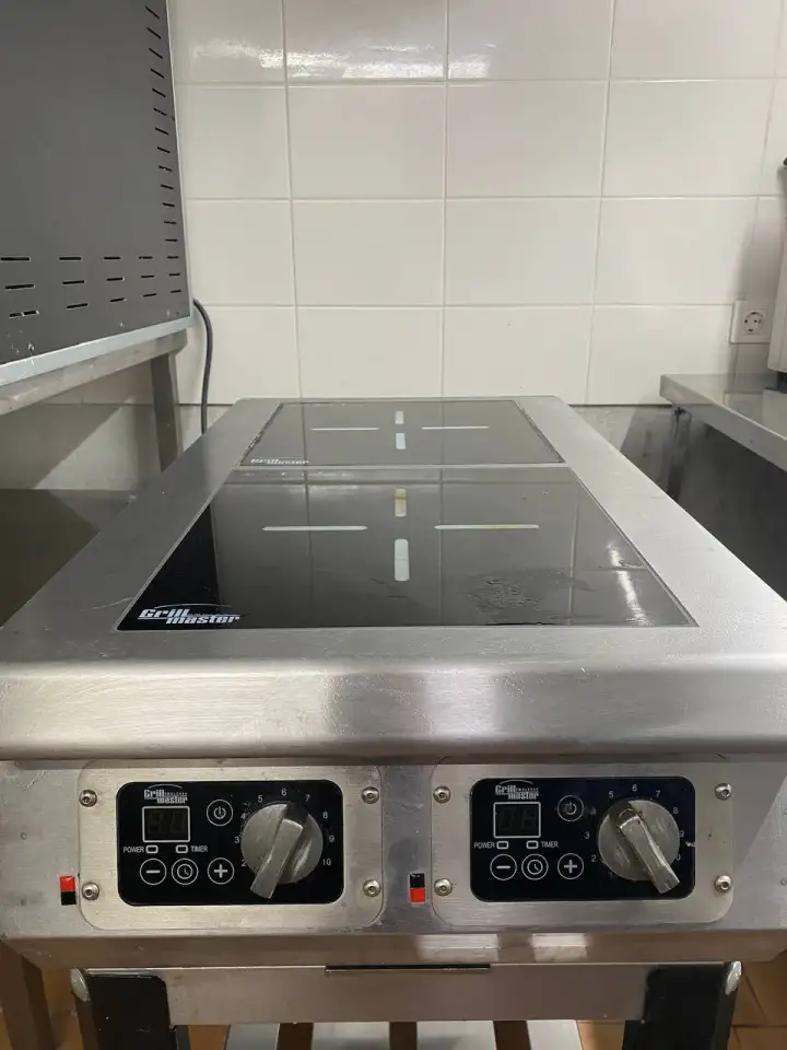Плита индукционная Ф2ИП800 GrillMaster, фотография 1