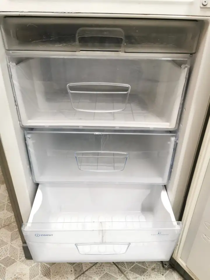 Холодильник Indesit 200 см. Доставка, фотография 10