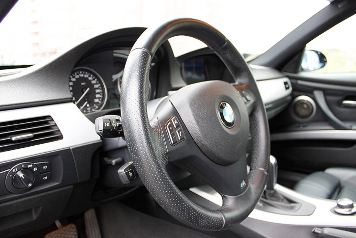 Эксклюзивная BMW e92 335i, фотография 3
