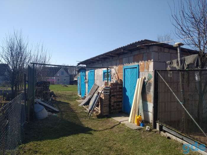 Полдома в г.Поставы, фотография 1