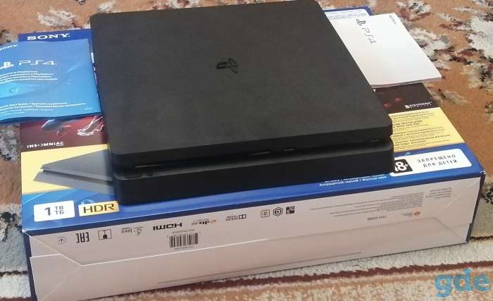 PlayStation 4 1TB, фотография 3