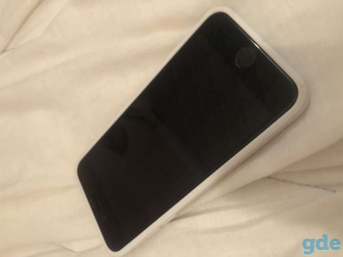 Продам IPhone SE 2021, фотография 4