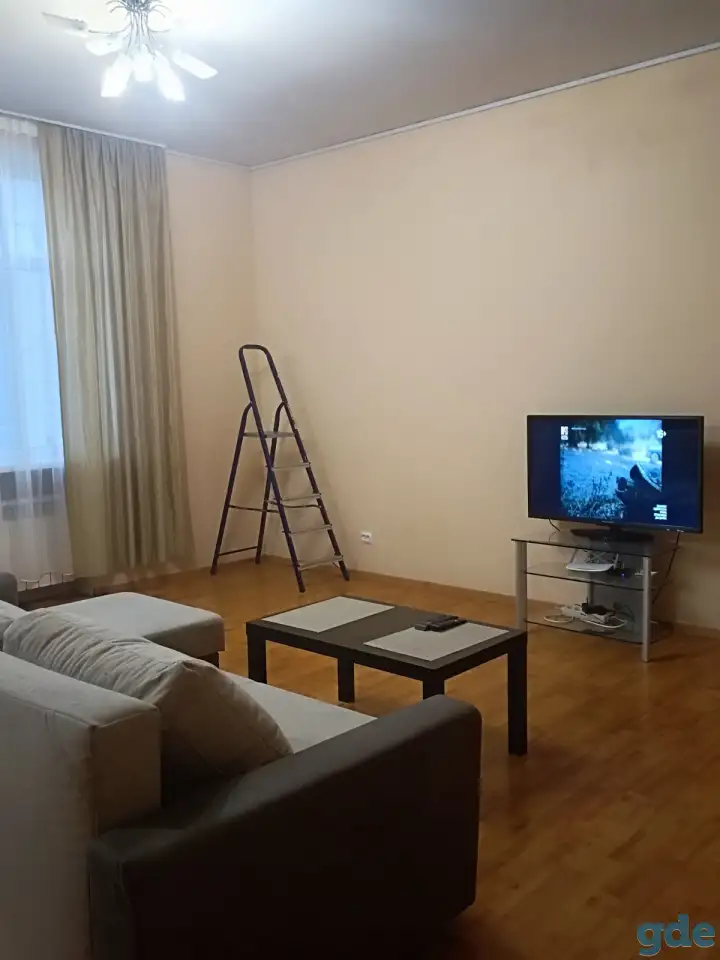 Уютная и большая трёх комнатная квартира с евроремонтом в самом центре города, фотография 5
