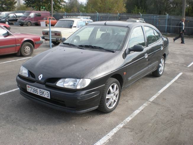 Рено меган классик Renault Megane, фотография 1