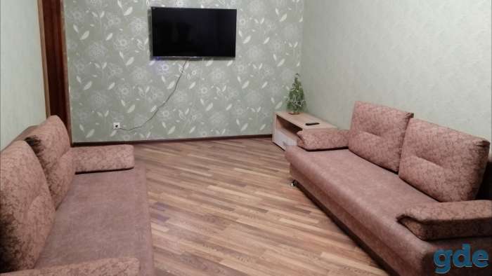 Уютная квартира на сутки, Б. Юности 42, фотография 4