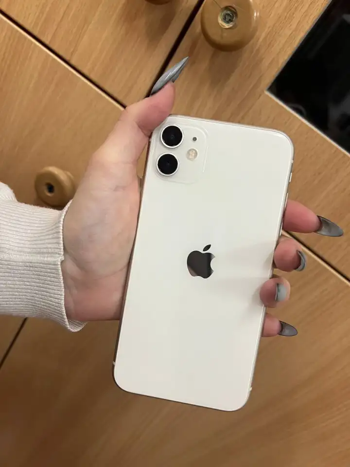 iPhone 11 128 гб СРОЧНО, фотография 1