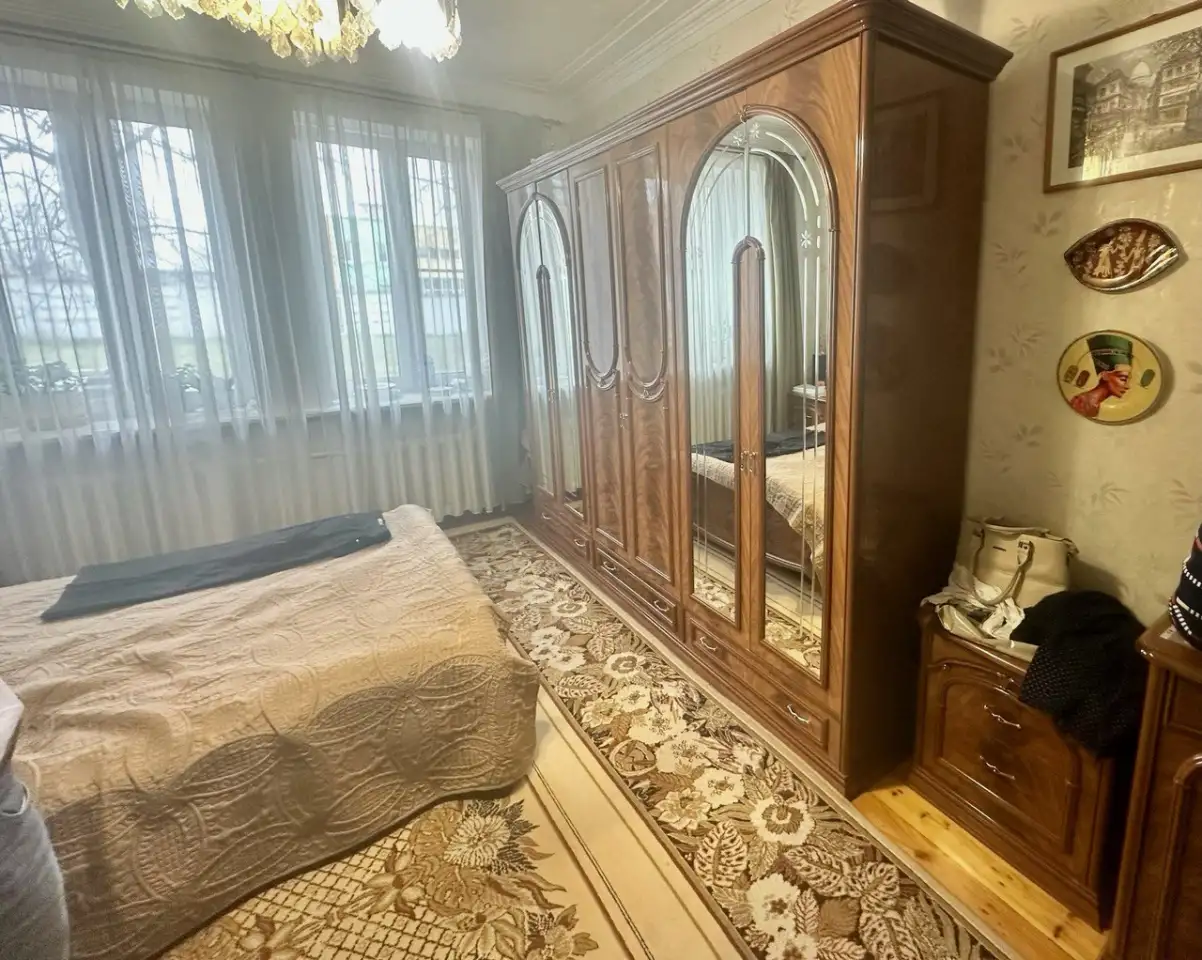 Спальный гарнитур Италия, 6 предметов, бу, фотография 2