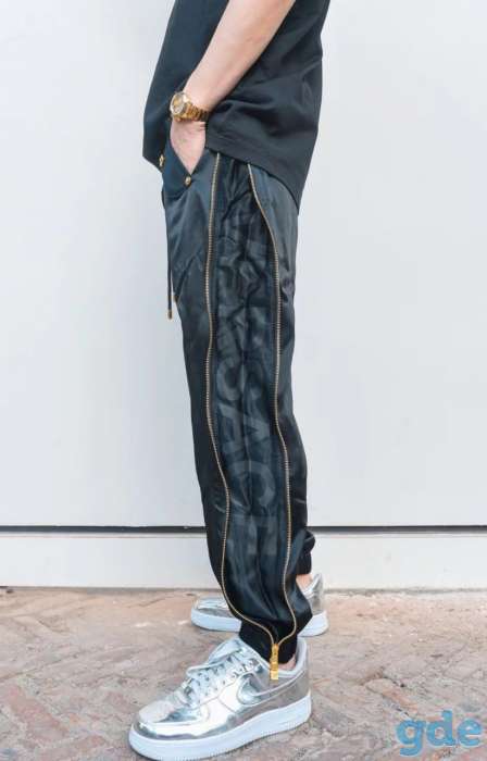 VERSACE мужские спортивные штаны, фотография 2