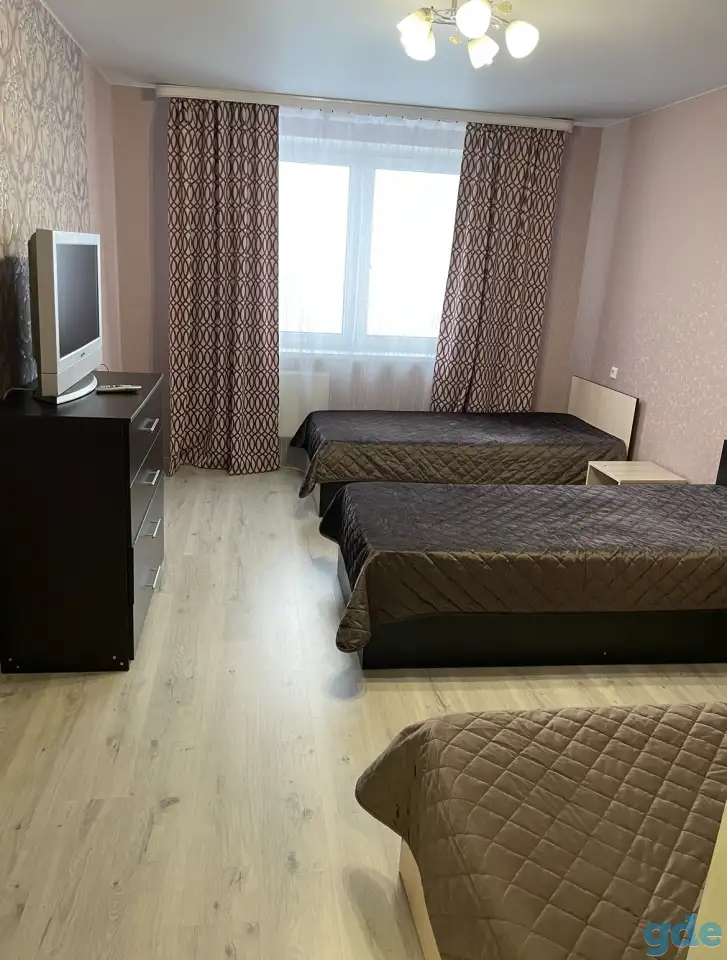 Трехкомнатная квартира в городе Мозыре, Бульвар Юности 66, фотография 2